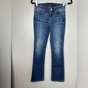 White House Black Market The Slim Low Rise Women's Blue Jeans Size 00S